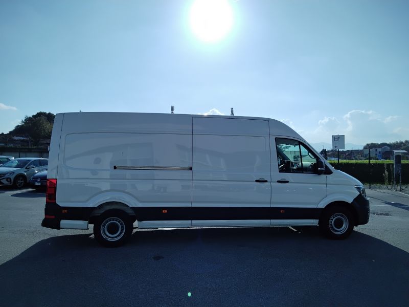 GuidiCar - VOLKSWAGEN INDUSTRIALI Crafter II 35 E6 2017 2021 Crafter II 35 E6 2017 - Crafter Van Business 35 L4H3 2.0 TDI BMT 103 kW ant. man. Usato